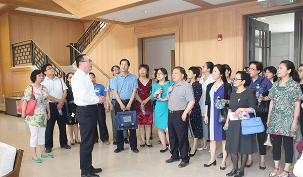 09 清(qing)華大(da)學(xué)領(ling)導(dao)幹部(bu)能(néng)力(li)提升班11.jpg 09 清(qing)華大(da)學(xué)領(ling)導(dao)幹部(bu)能(néng)力(li)提升班11.jpg